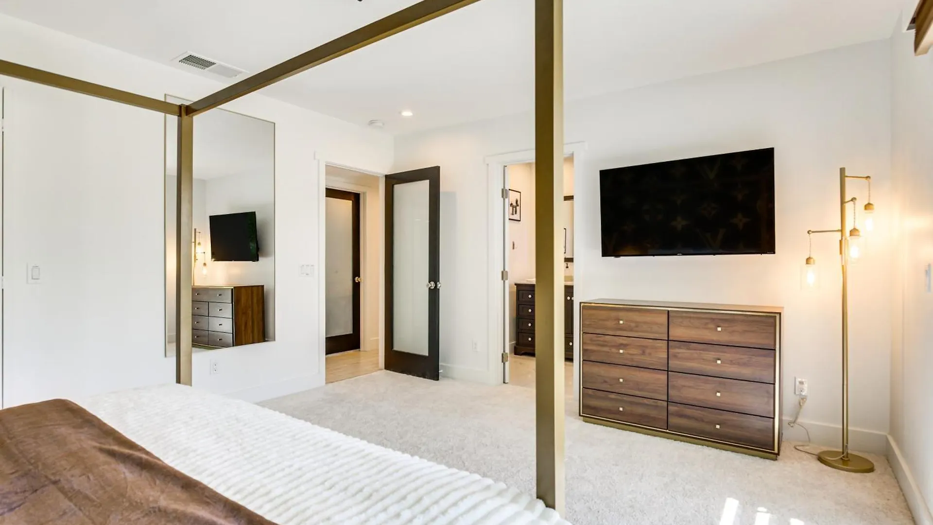 Mtn Views and Outdoor Oasis Palm Springs Getaway Villa Holiday home