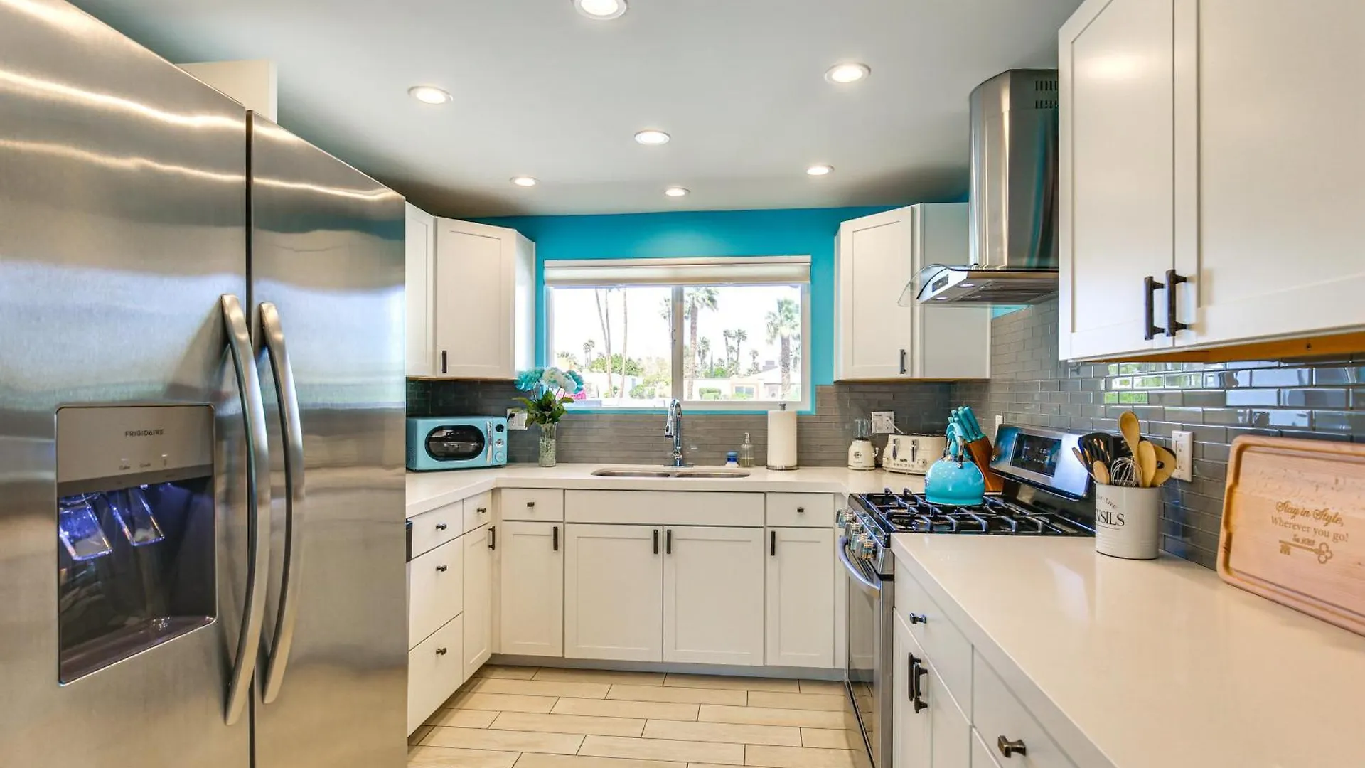 Mtn Views and Outdoor Oasis Palm Springs Getaway Villa Holiday home